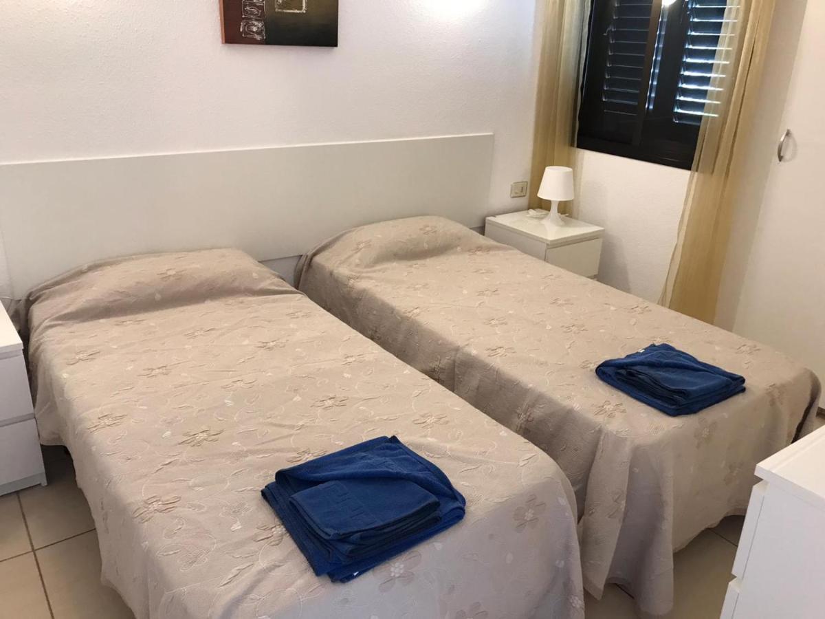 Apartments Victoria Court 1 6A2 Arona  Dış mekan fotoğraf